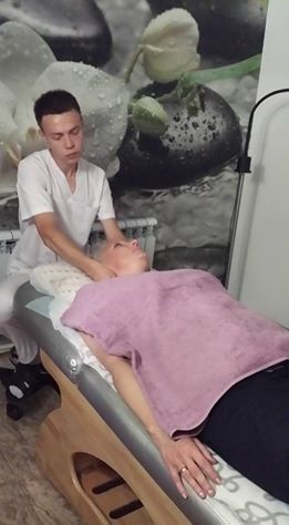 массаж шейно-плечевого отдела